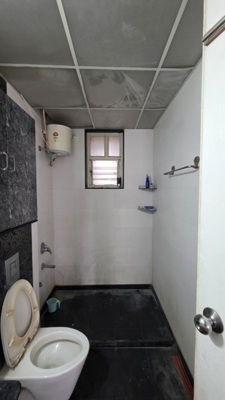 Bathroom, ganga-arcadia 2 Bedroom 1121 Sq.Ft. Apartment In Kharadi Pune 9773351