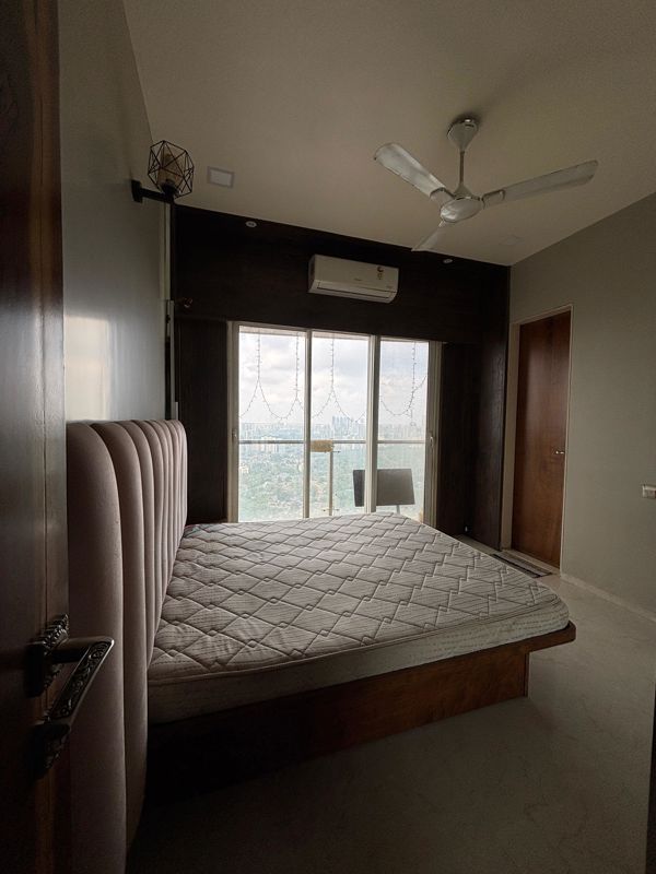 3 BHK + Servant Room 1366 Sq.Ft. Apartment in Oberoi Realty Esquire