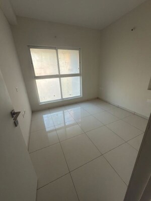 Room in 1 BHK Apartment at Goel Ganga Constella, Kharadi – for Rent