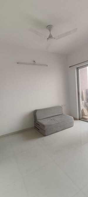 Room in 2 BHK Apartment at Manjari – for Rent