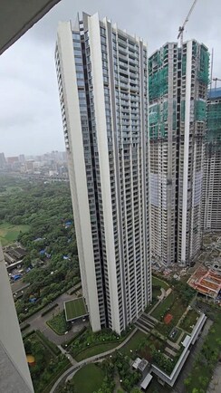 6 BHK + Servant Room Apartment For Sale in Oberoi Exquisite Goregaon