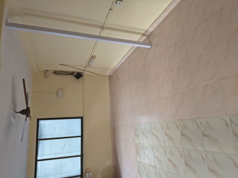 Floor Plan, tilak nagar Commercial Office Space 800 Sq.Ft. In Tilak Nagar Mumbai 9794172