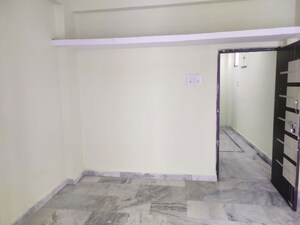Room in 1 BHK Builder Floor at Banjara Hills – for Rent