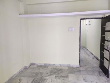 Room in 1 BHK Builder Floor at Banjara Hills – for Rent