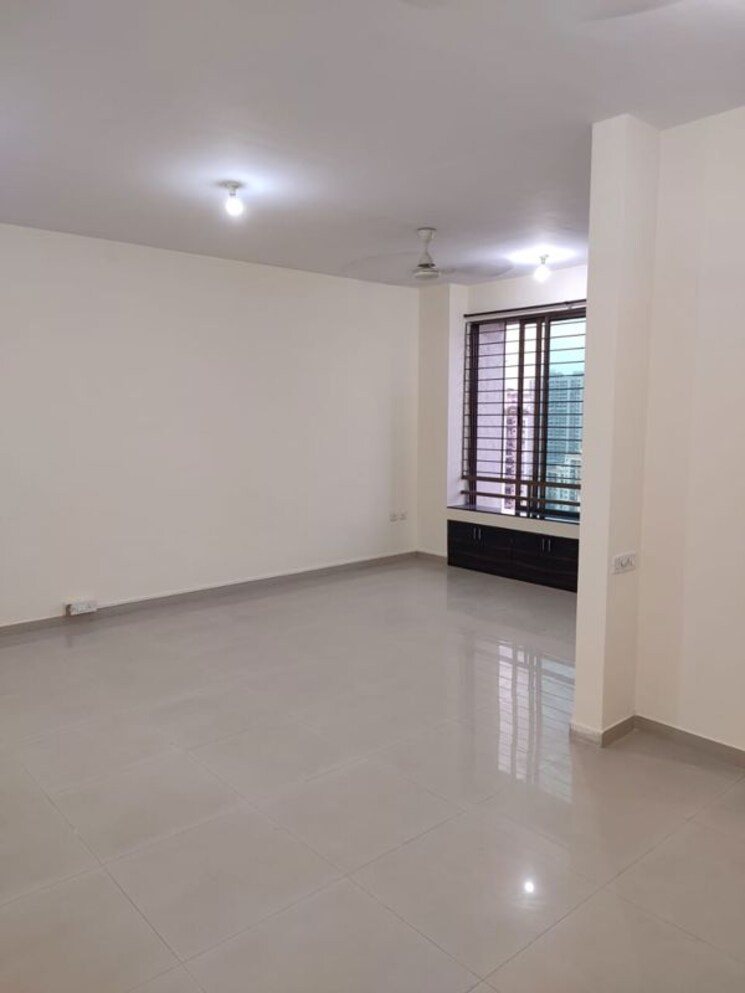 Room, kurla east 2 Bedroom 600 Sq.Ft. Apartment In Kurla East Mumbai 9794200