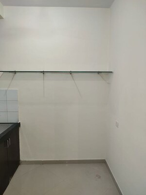 Room in 2 BHK Apartment at Kurla East – for Rent