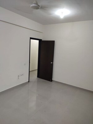 Room in 2 BHK Apartment at Kurla East – for Rent