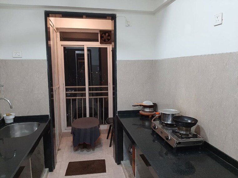 Kitchen, jp-decks 4 Bedroom 2580 Sq.Ft. Apartment In Goregaon East Mumbai 9794209