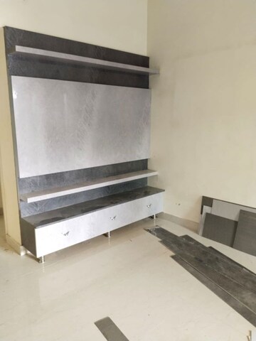Furnished Amenities in 2 BHK Builder Floor at Begumpet – for Rent