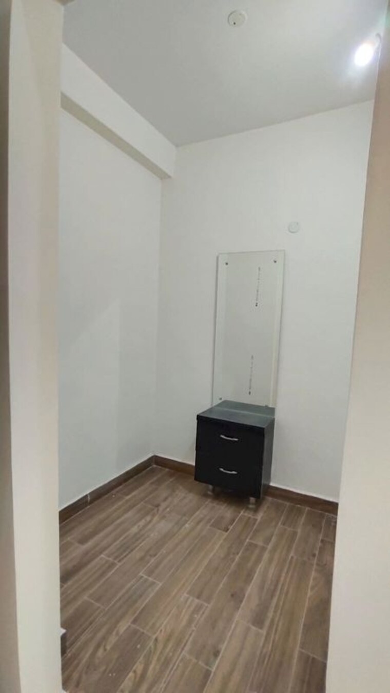 undefined, begumpet 3 Bedroom 1750 Sq.Ft. Apartment In Begumpet Hyderabad 9794235