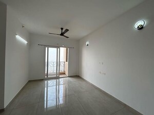 2 BHK Apartment For Rent in ACE Parkway, Sector 150
