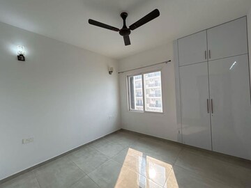 Room in 2 BHK Apartment at ACE Parkway, Sector 150 – for Rent