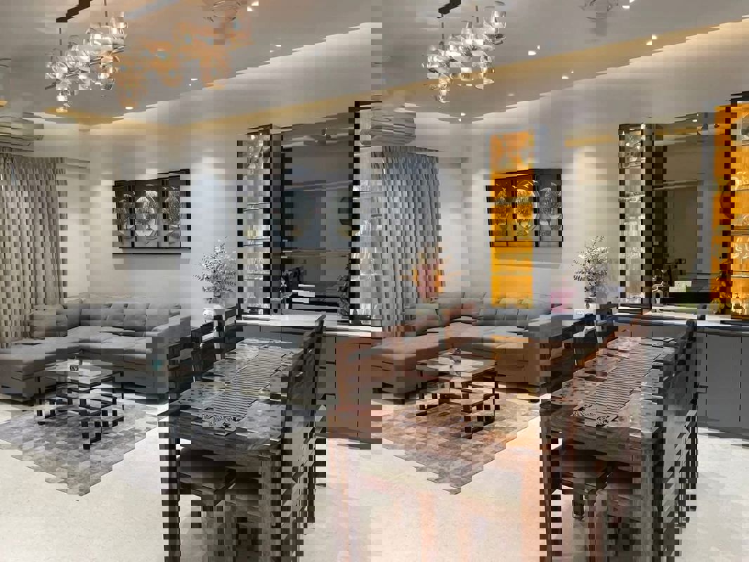 2.5 BHK + Pooja Room Apartment For Rent in DLF Cyber SEZ