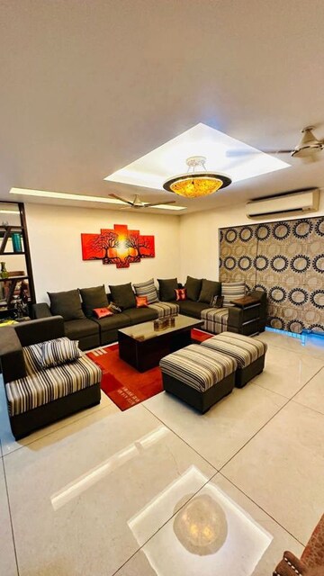 Living Room in 2.5 BHK Apartment at DLF Cyber SEZ, Sector 24 – for Rent