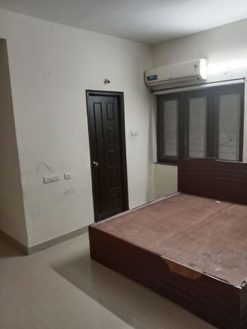 Room in 2 BHK Apartment at Begumpet – for Rent
