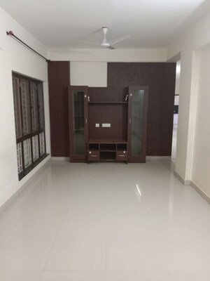 Room in 2 BHK Apartment at Begumpet – for Rent