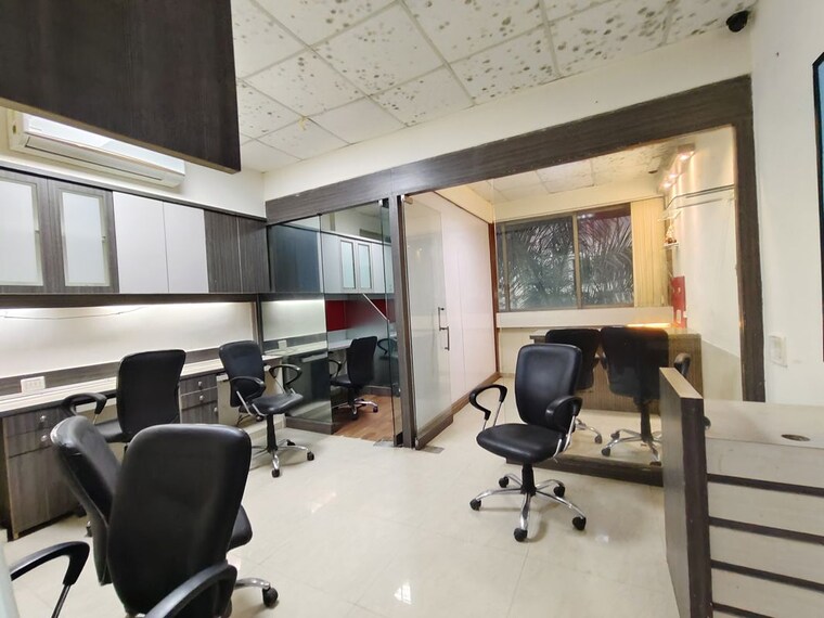 Team Area, kemp-plaza Commercial Office Space 370 Sq.Ft. In Malad West Mumbai 9794275