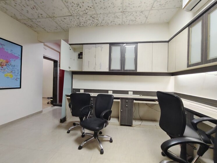Team Area, kemp-plaza Commercial Office Space 370 Sq.Ft. In Malad West Mumbai 9794275
