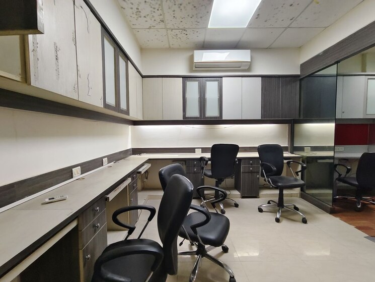 Team Area, kemp-plaza Commercial Office Space 370 Sq.Ft. In Malad West Mumbai 9794275