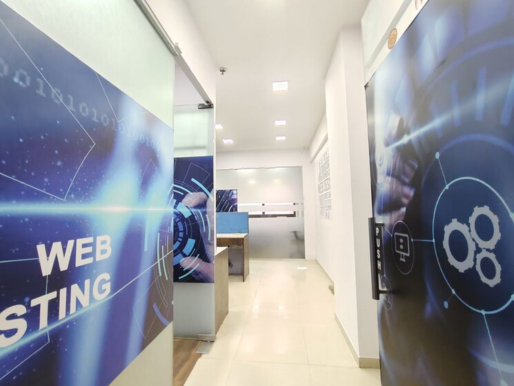 Team Area, agarwal-b2b-center Commercial Office Space 370 Sq.Ft. In Malad West Mumbai 9794281