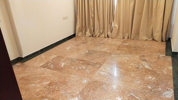 Room in 3 BHK Apartment at Hiranandani Heritage Tower, Powai – for Rent