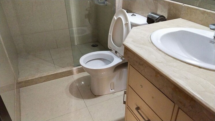 Bathroom, hiranandani-heritage-tower 3 Bedroom 1790 Sq.Ft. Apartment In Powai Mumbai 9794296