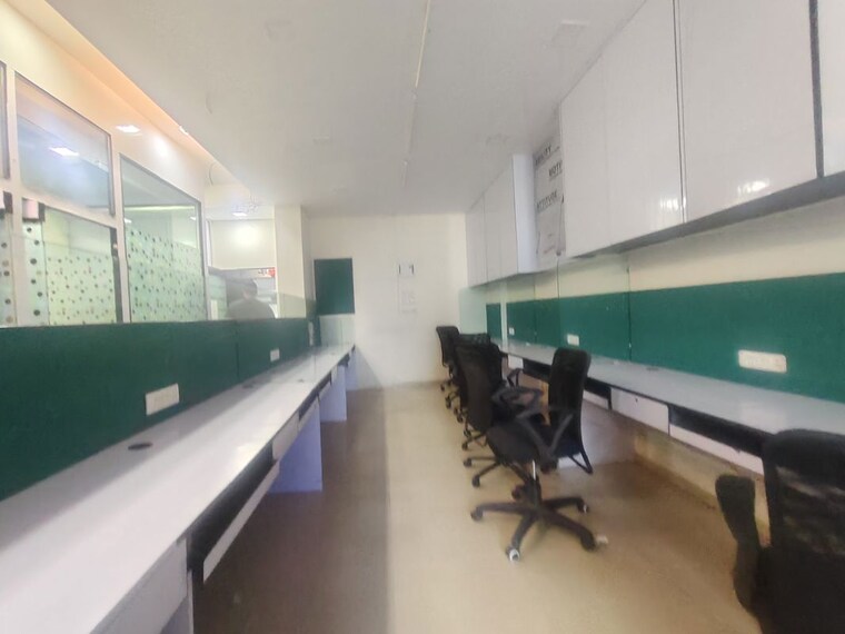Team Area, aditya-banarsi-heritage Commercial Office Space 500 Sq.Ft. In Malad West Mumbai 9794297
