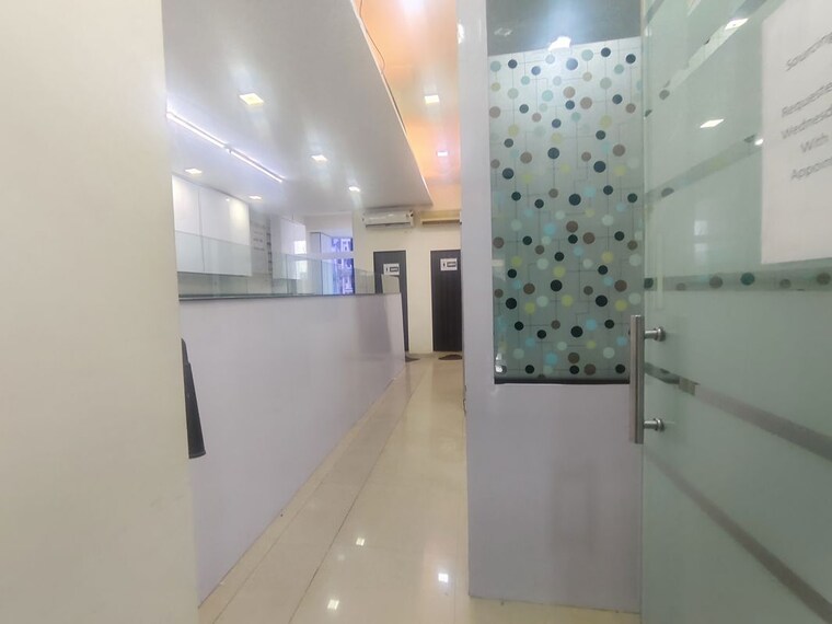 undefined, aditya-banarsi-heritage Commercial Office Space 500 Sq.Ft. In Malad West Mumbai 9794297