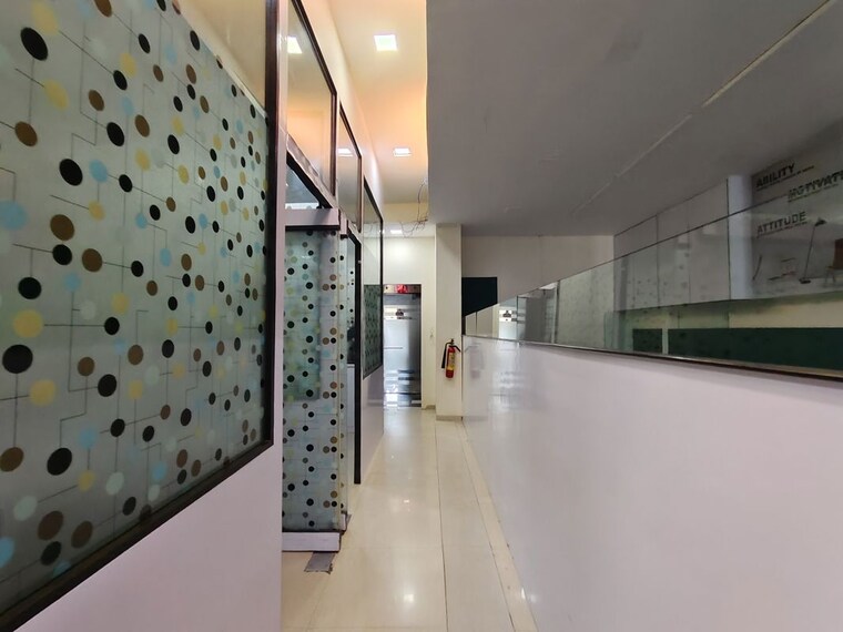 undefined, aditya-banarsi-heritage Commercial Office Space 500 Sq.Ft. In Malad West Mumbai 9794297