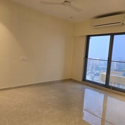 2 BHK + Pooja Room Apartment For Rent in Landmark Building Bandra West