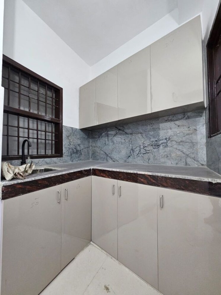 Kitchen, saket 1 Bedroom 600 Sq.Ft. Builder Floor In Saket Delhi 9794308