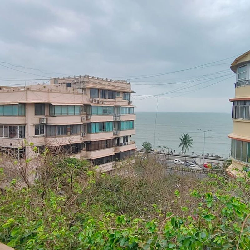 3 BHK Apartment For Sale in Marine Drive