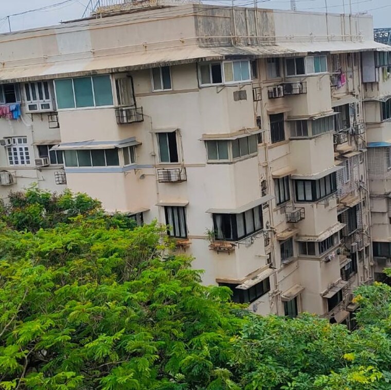 Exterior View, marine drive 3 Bedroom 1400 Sq.Ft. Apartment In Marine Drive Mumbai 9794318