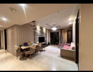 2 BHK Apartment For Rent in Lodha Parkside, Worli