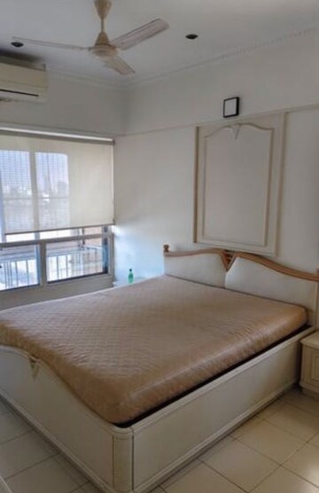 Bedroom in 3 BHK Apartment at Cuffe Parade – for Rent