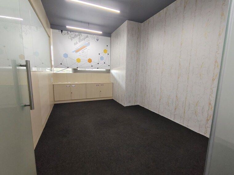 Floor Plan, dlh-park Commercial Office Space 1500 Sq.Ft. In Malad West Mumbai 9794331