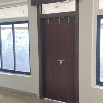 Building Lobby in 3 BHK Apartment at Churchgate – for Sale
