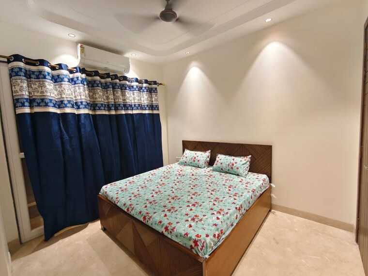 Bedroom, lajpat nagar 2 Bedroom 900 Sq.Ft. Builder Floor In Lajpat Nagar Delhi 9794352