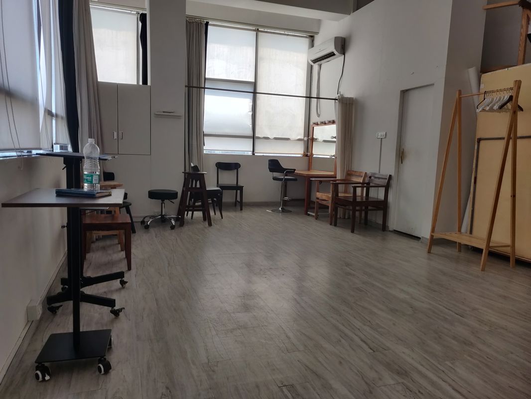 Office Space For Rent in Malad West