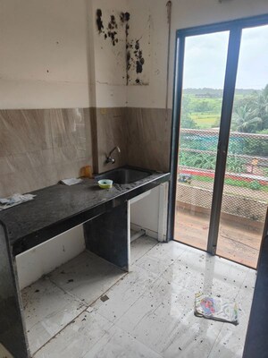 Kitchen in 2 BHK Apartment at DLF The Princeton Estate, Dlf Phase V – for Rent