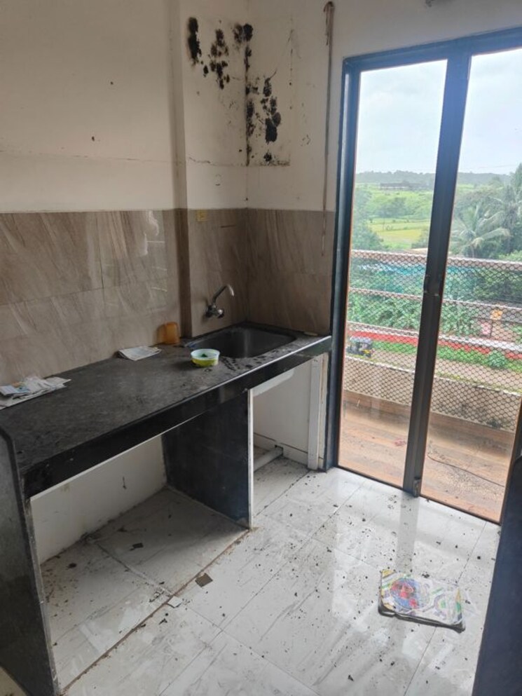 Kitchen, dlf-the-princeton-estate 2 Bedroom 990 Sq.Ft. Apartment In Dlf Phase V Gurgaon 9794371