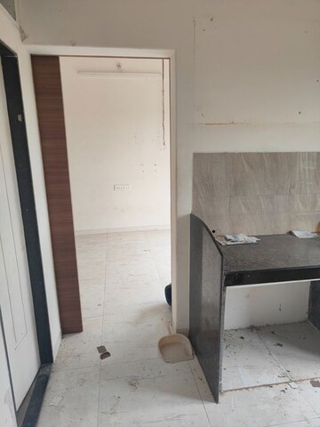  2 BHK Apartment at DLF The Princeton Estate, Dlf Phase V – for Rent