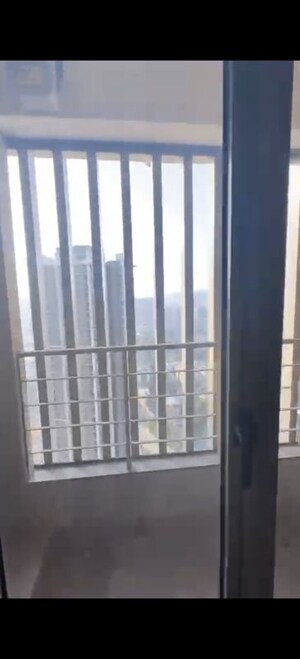 Building Lobby in 4 BHK Apartment at Kalpataru Paramount, Kapur Bawdi – for Sale