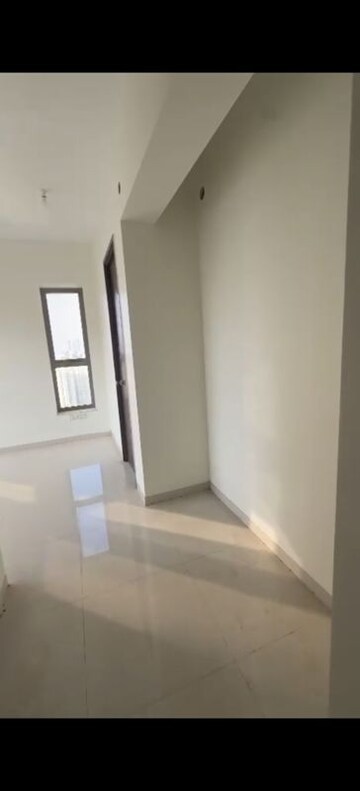Building Lobby in 4 BHK Apartment at Kalpataru Paramount, Kapur Bawdi – for Sale