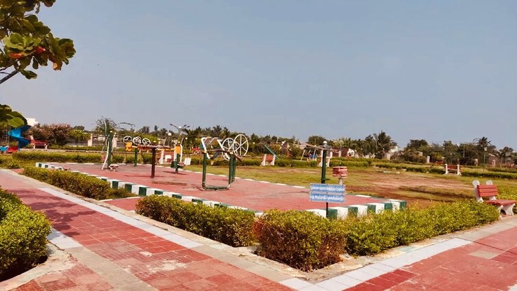 Cover Image, jewar  600 Sq.Yd. Plot In Jewar Greater Noida 9794388