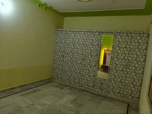 Room in 3.5 BHK Independent House at Modipuram – for Sale