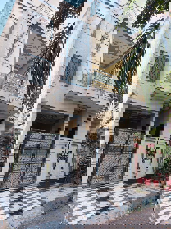 3.5 BHK + Extra Room Independent House For Sale in Modipuram