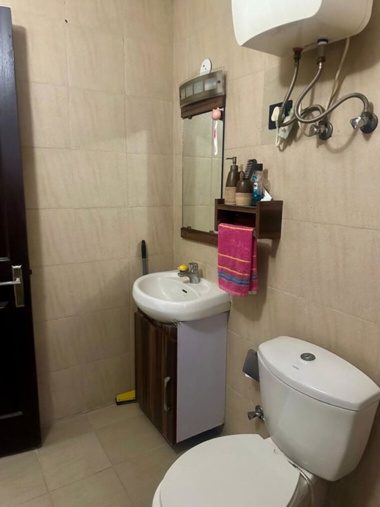 Bathroom, kw-srishti 3 Bedroom 1490 Sq.Ft. Apartment In Raj Nagar Extension Ghaziabad 9794403