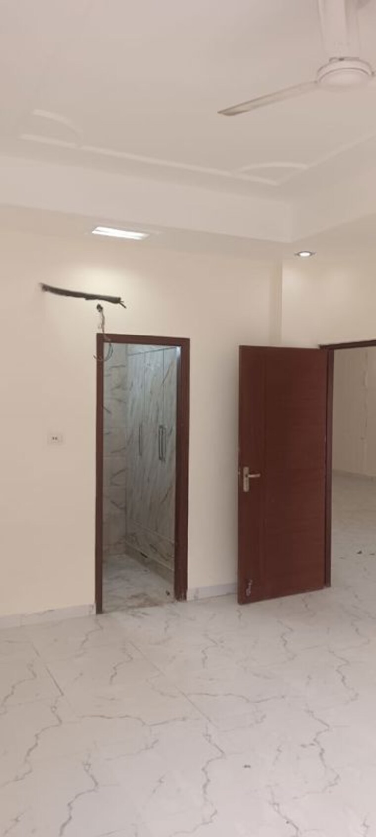 Room, sector 56 3 Bedroom 3250 Sq.Ft. Independent House In Sector 56 Noida 9794412