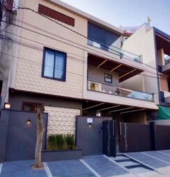 5 BHK + Pooja Room,Servant Room,Study Room Independent House For Sale in Nirman Nagar